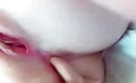 Shitty ass fingering made her squirt