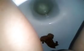 Dirty wife pooping