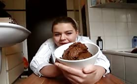 Chubby smearing shit on her face