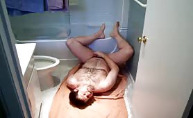 guy shits on himself upside down pooping
