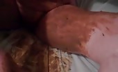 She covered her chubby body with brown shit