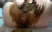 She covered her pussy with poop