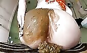 Nasty babe with thick pooping ass 