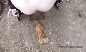 Nice girl getting ready for scat show