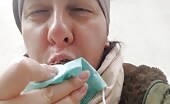 Granny eating the shit 